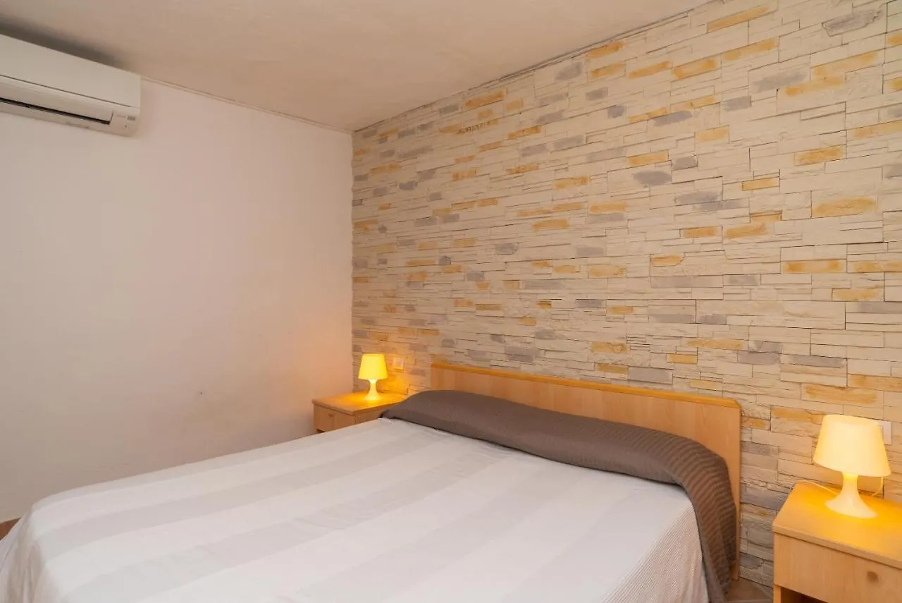 Appartamento Del Pellicano Olbia Ferienhaus