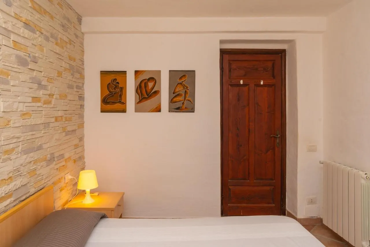 Appartamento Del Pellicano Όλμπια